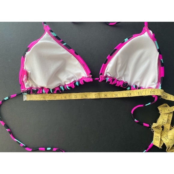 Billabong Bikini Set Cheetah Print (Size L Top) (Size M Bottoms) - Picture 6 of 7